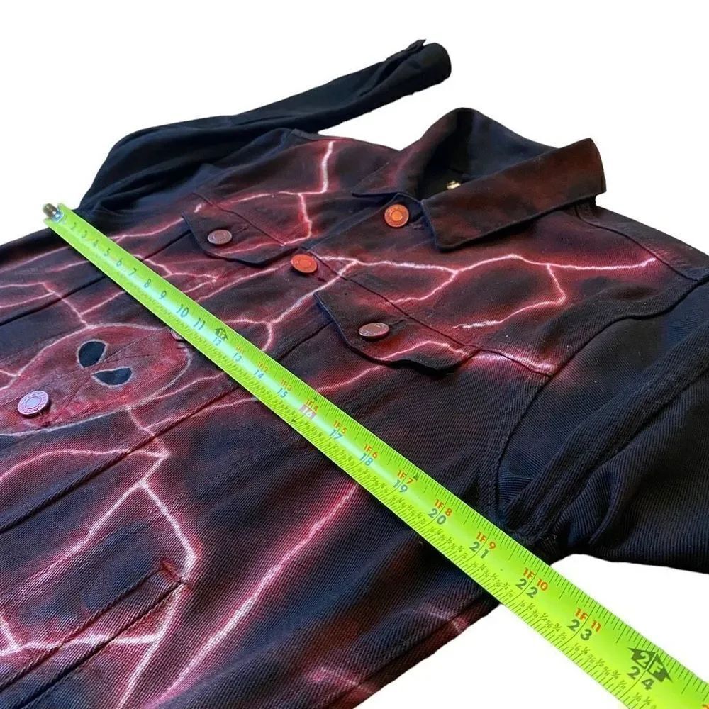 PacSun Custom Graphic Jean Jacket - Picture 14 of 15